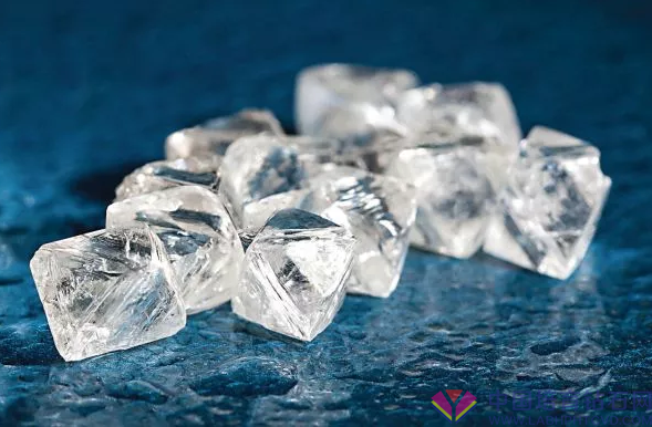 Rapaport列举天然钻石和合成钻石人造钻石和试验室培育钻石的五大特性