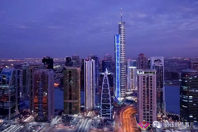 阿联酋迪拜钻交所机构初次合成钻石市场销售，由注册香港公司协办